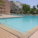 Encantador Com Piscina Aquecida Portimão