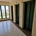 Lägenhet Encantador Com Piscina Aquecida