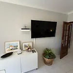 Encantador Com Piscina Aquecida