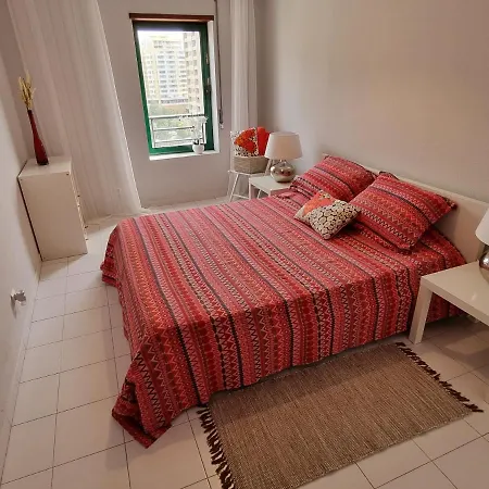 Apartment Encantador Com Piscina Aquecida Portimao