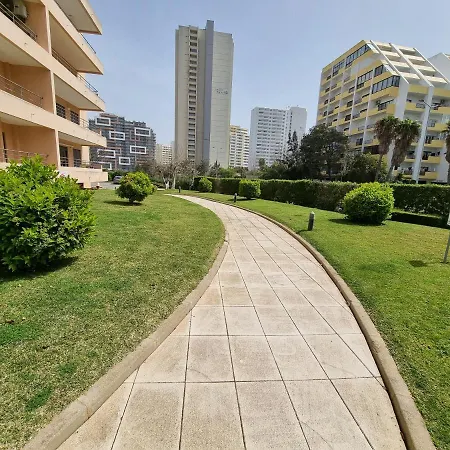 Encantador Com Piscina Aquecida Portimao