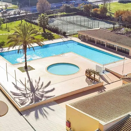 Encantador Com Piscina Aquecida Apartment