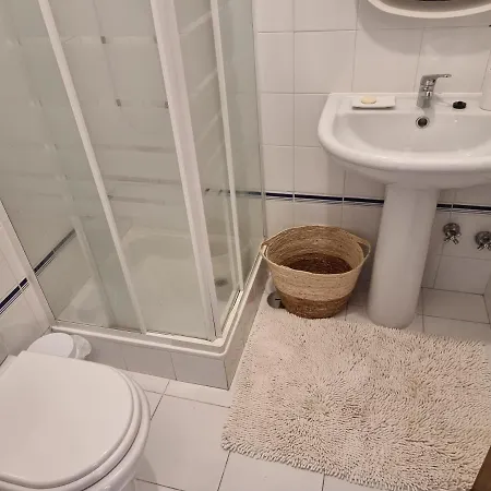 Encantador Com Piscina Aquecida Portimão