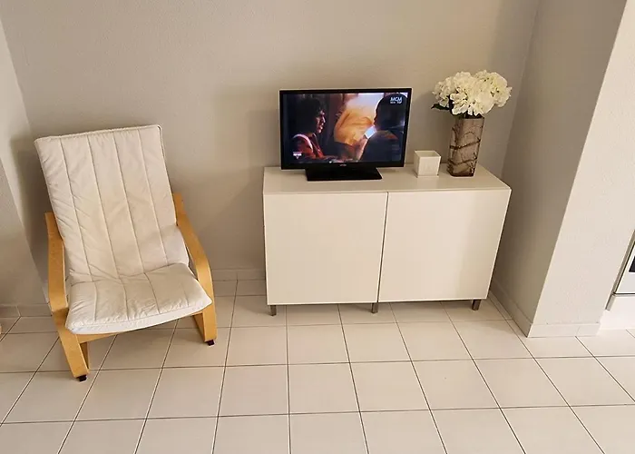 Encantador Com Piscina Aquecida ポルティマン